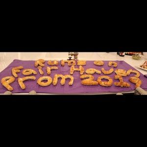 Meet your Posher, Bennett